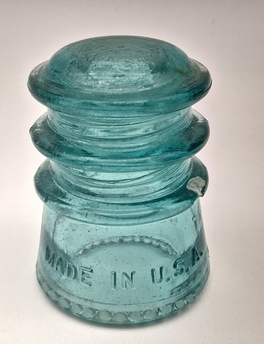 Hemingray glass insulator - hemingray,